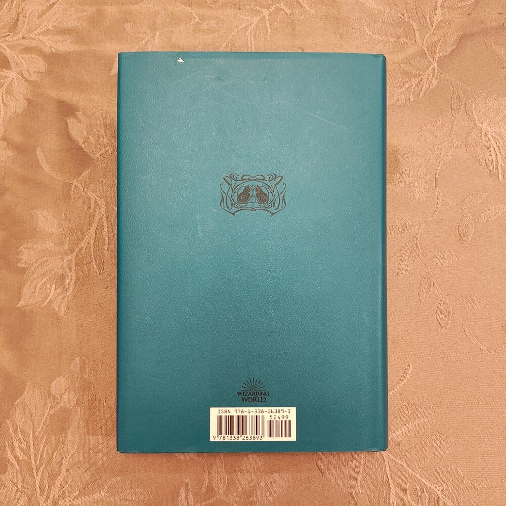 Fantastic Beasts: The Crimes of Grindelwald Original Screenplay, Hardcover, Used - Picture 2 of 7